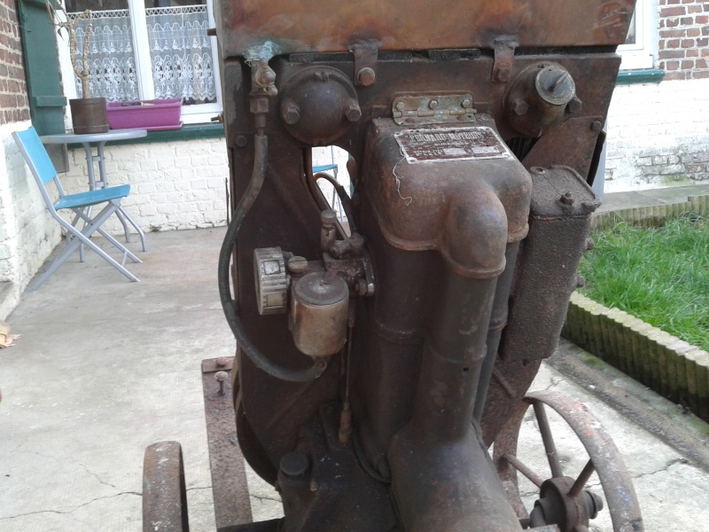 rénovation d'un moteur fixe Bernard D1 00324