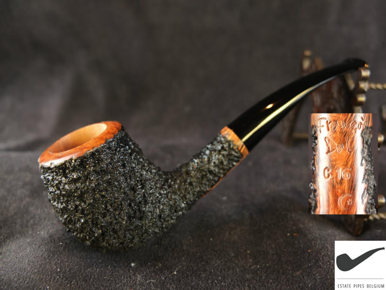 Concours de photos " " Pipes et Tabacs" - Page 5 0113