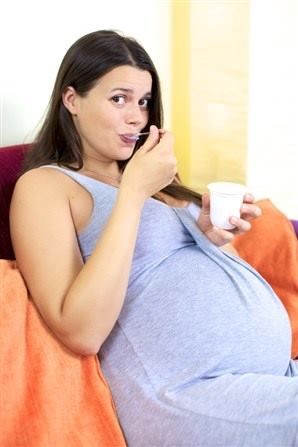 علاج الحموضة وحرقة المعدة أثناء الحمل 11111451