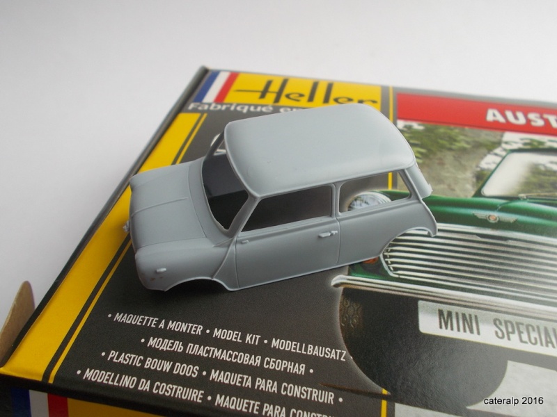 AUSTIN MINI 1/43ème Réf 80153 Mini_122