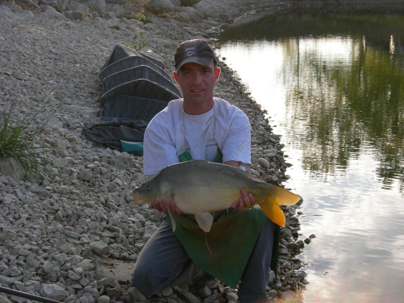 vedene - Des carpes pêcher dans le  Lac Saint Montange à Vedène (vaucluse 84) 131010