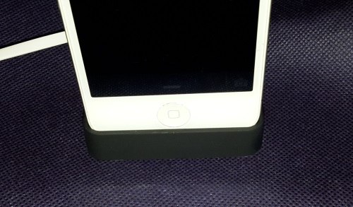 wortek USB Dockingstation iPhone 4 4S Vorder49