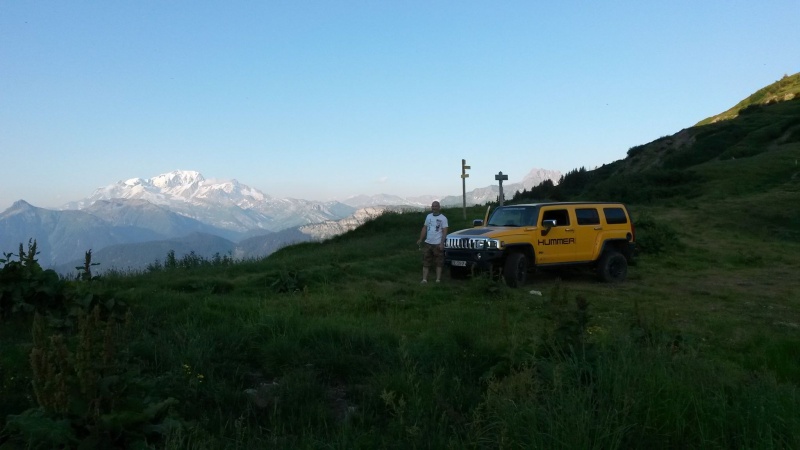 Aimez vous le Hummer en couleur jaune ? H3_bel10