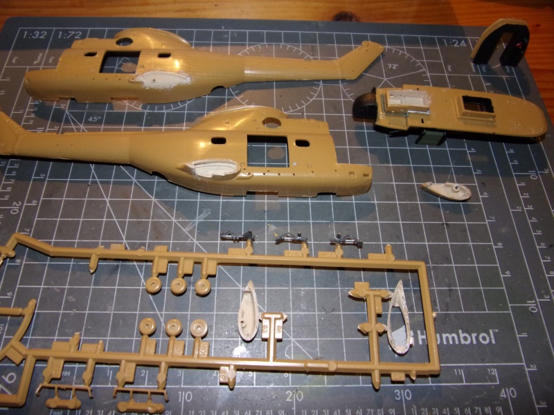 SA330 PUMA Heller 1/72éme 100_1115