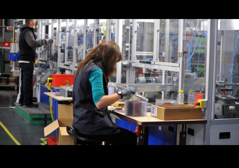 France : recul de la production manufacturière Sans_607