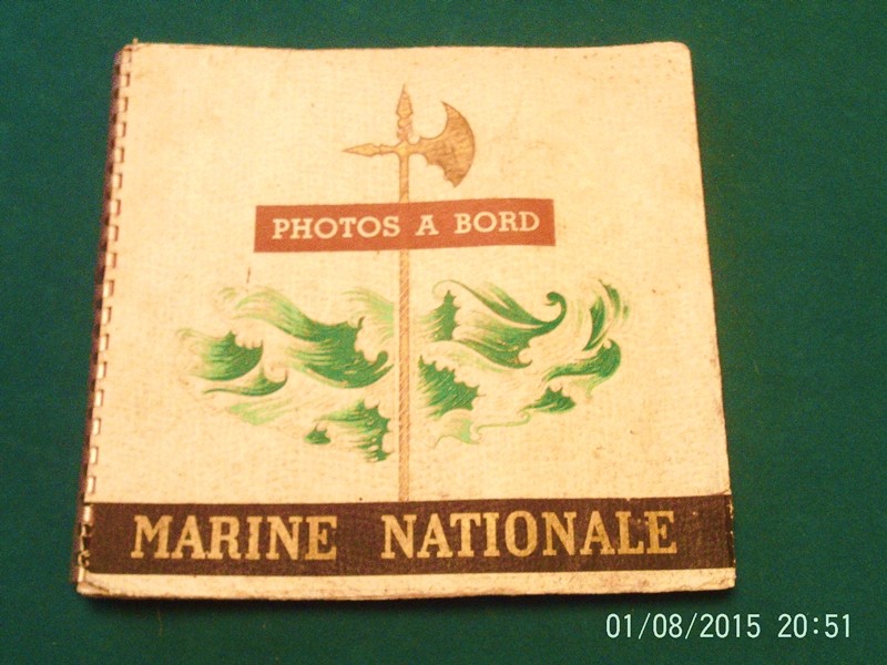 la seules petite trouvaille du jour...Marine 1942 Etat Français Ptdc0222