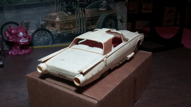 Vintage built automobile model kit survivor - Hot rod et Custom car maquettes montées anciennes - Page 5 13043210