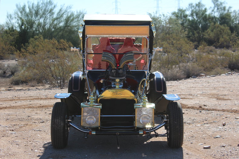 Munster Koach - George Barris 8936_210