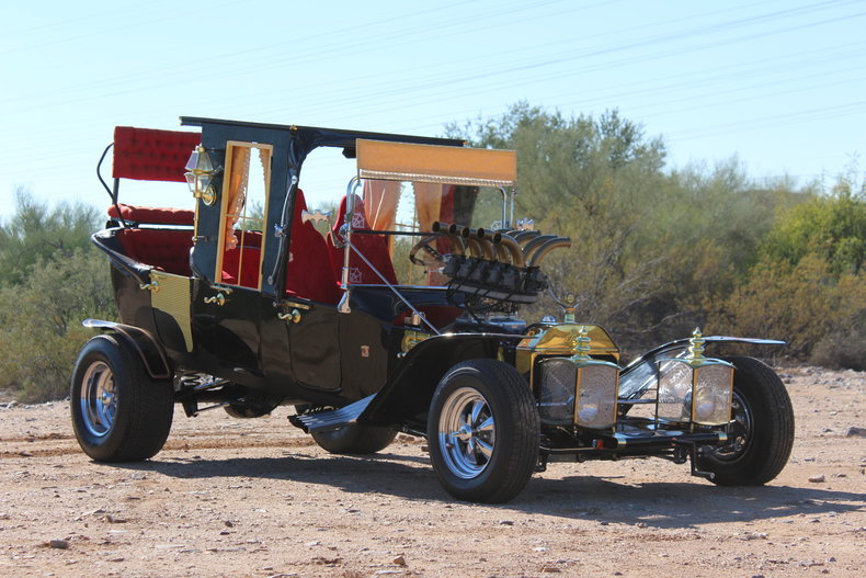 Munster Koach - George Barris 8937_310