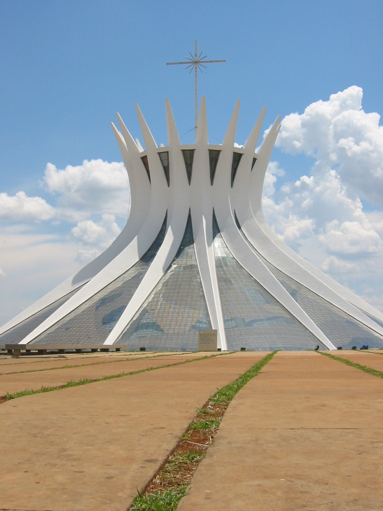 Oscar Niemeyer - architecte et  designer (1907 - 2012) Cathed10