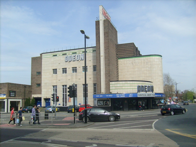 Cinema Odeon, Harrogate, North Yorkshire - England Large10