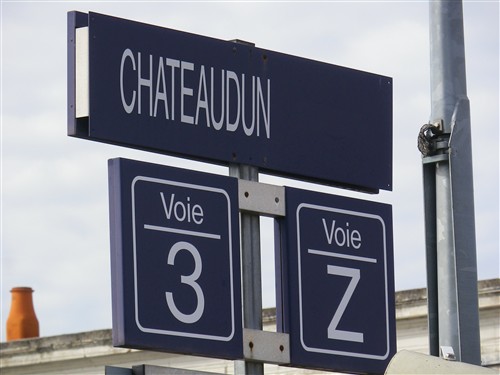 2e Bourse autos/motos de Châteaudun, dimanche 3 avril 2016 Chytdu56