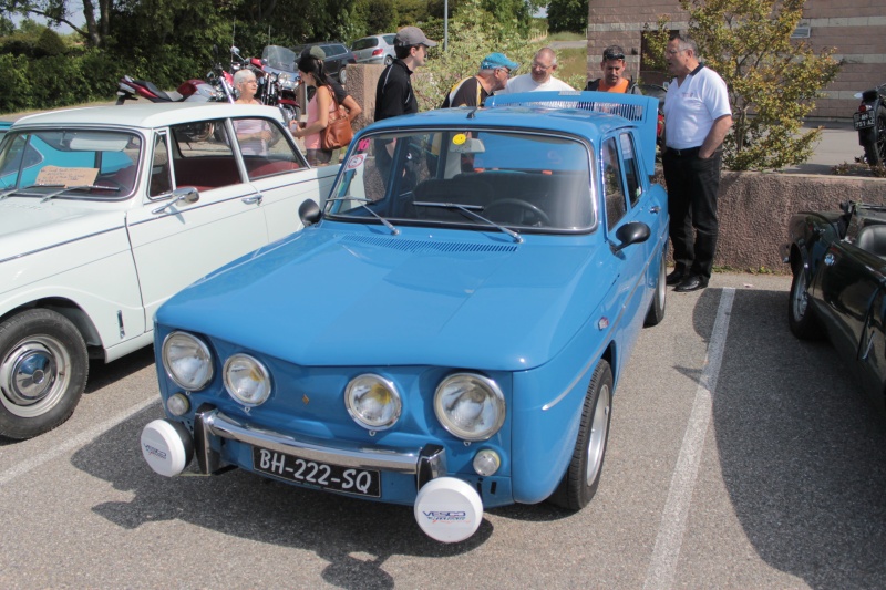 1ère Bourse de pièces avec exposition de véhicule anciens le 08/05/2016 Img_9922