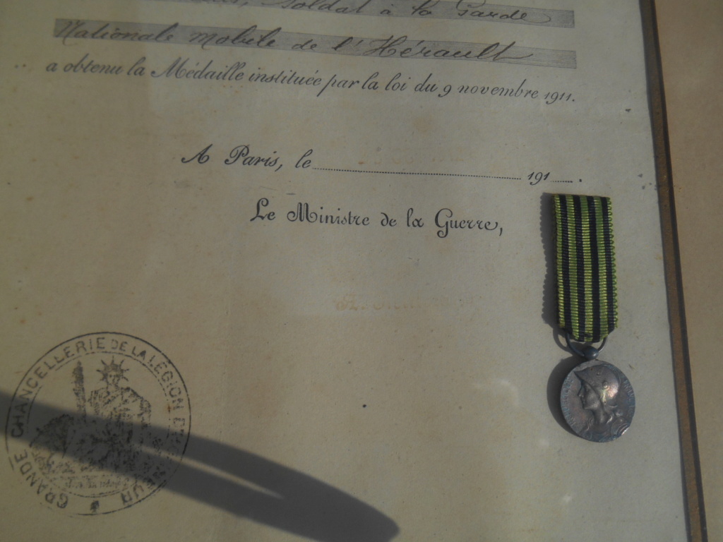 Médailles + diplôme guerre 1870-1871 Garde nationale mobilisée de l'Hérault BAISSE DU PRIX ESC - PCT 1 Dscn5627