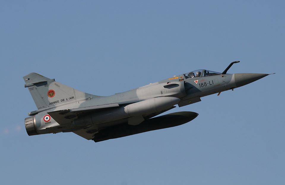 Mirage 2000C au 32 KH finalement sa sera un 2000-5F 79843510