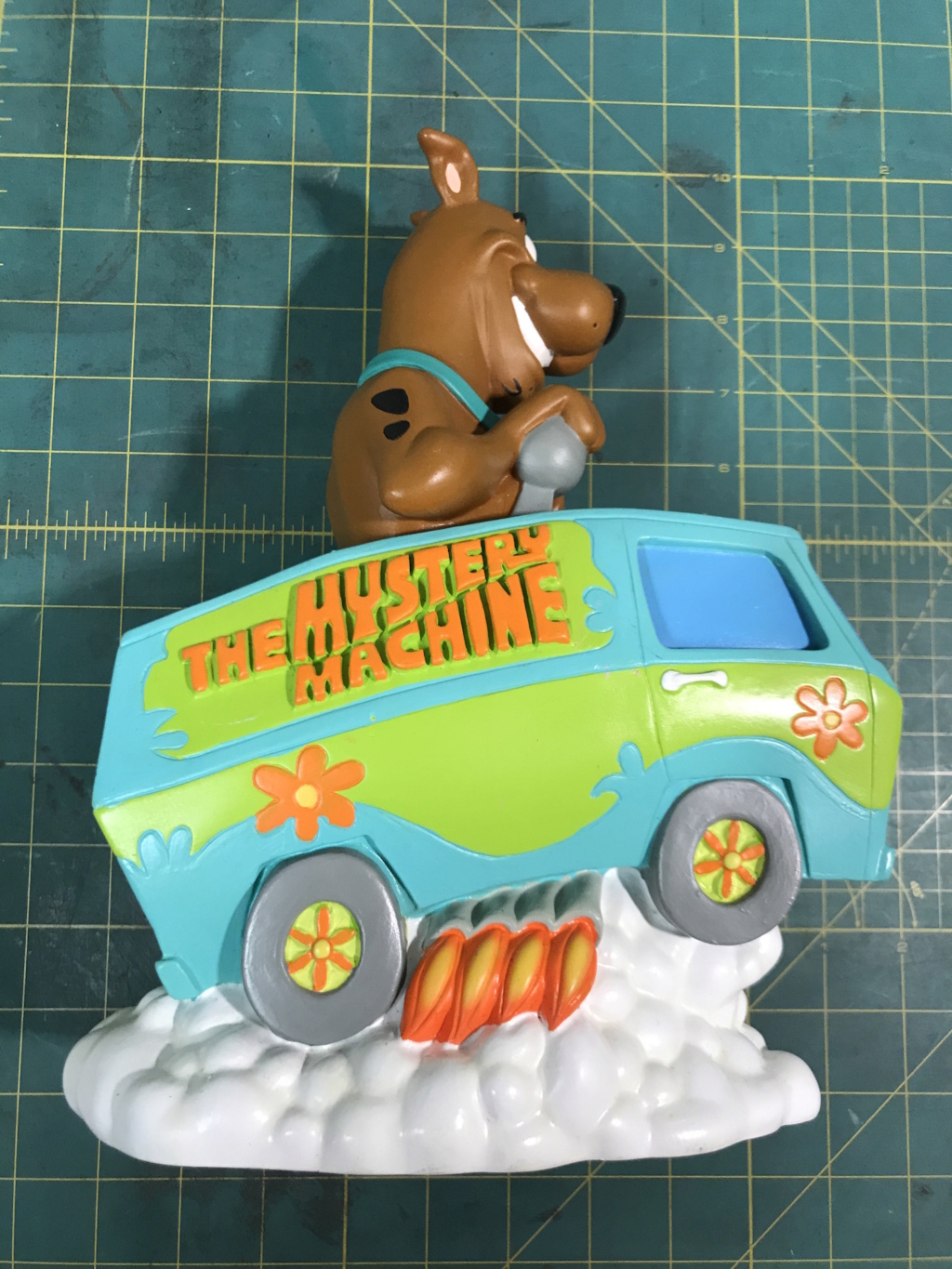 Mystery Machine Hot Rod Large bank Figurine all Vinyl $27 shipped Img_3111