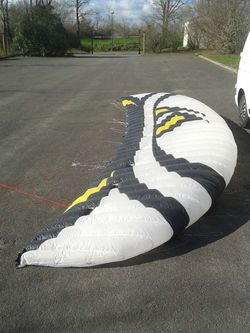[VENDUE] Flysurfer speed4 lotus 15m² 1050 euros 20160214
