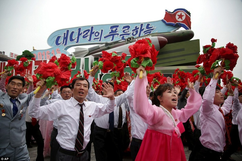 North Korea pics celebration 34003910