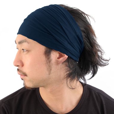 Men who like wearing bandana 610ai110