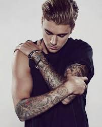 Justin Bieber:  Cool pics of the pop stud Images21