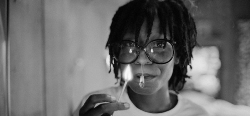 Excuse Me While I Light My Spliff:  Women And Men Who Lights It Up Whoopi10