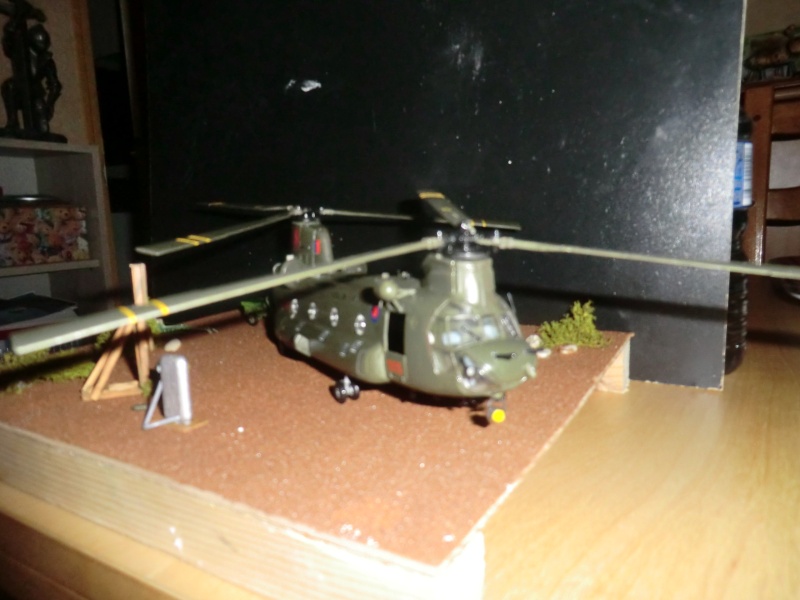 montage d'un Chinook MKI - Page 4 Fin_ch13