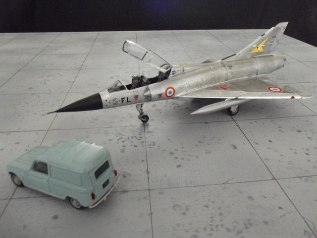 MIRAGE 3B Heller 1/48 Dscf3056