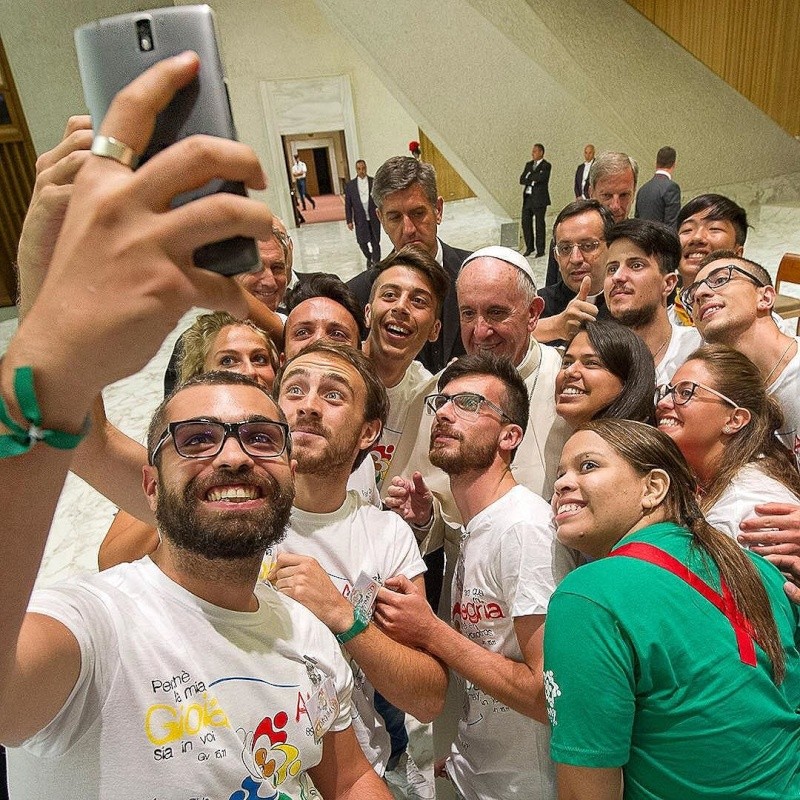 Le pape François sur instagram 12182710