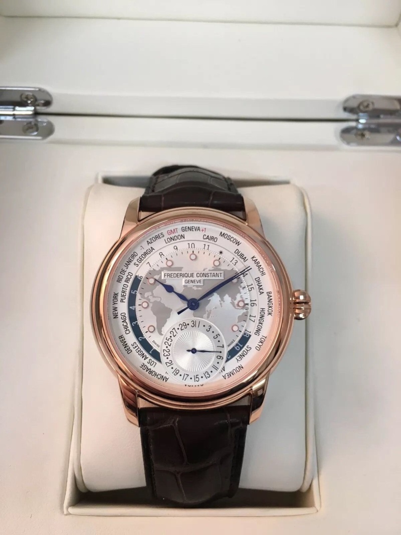 Hamilton ou frederique constant ?  _5710