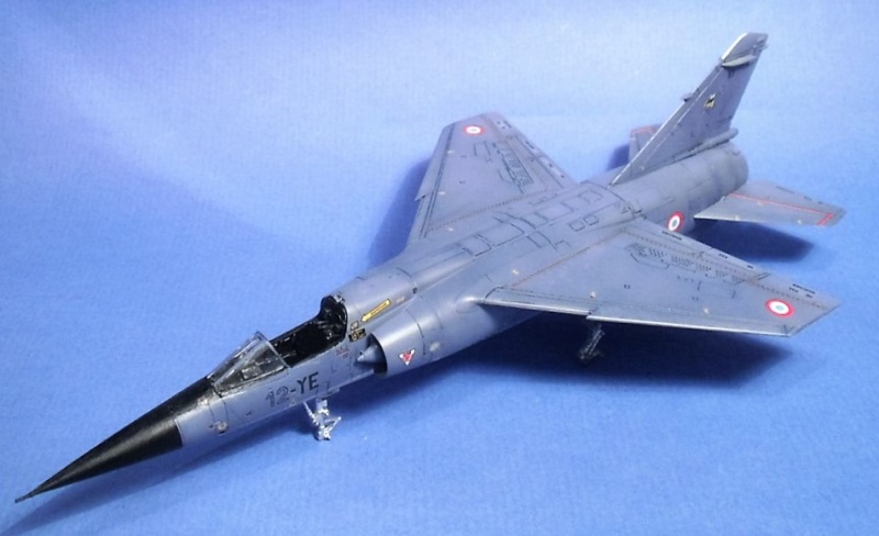 Mirage F1 C 1/72 Special Hobby - Page 3 P4020010