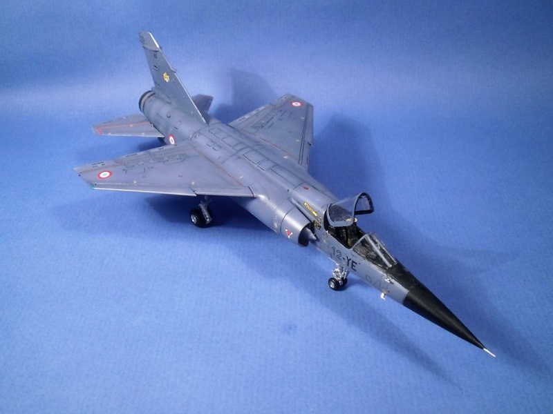 Mirage F1 C 1/72 Special Hobby P4060013