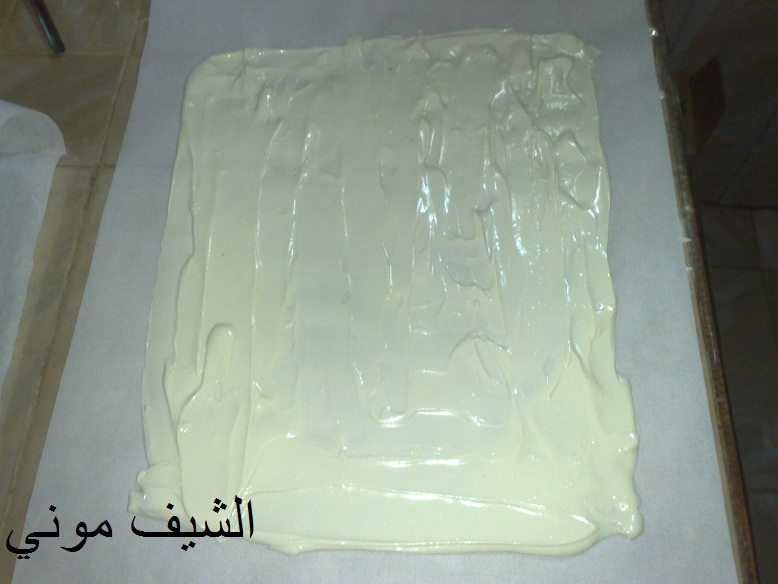 تورتة عيد الأم بالشوكولاته البيضاء والمالتيزرز من مطبخ الشيف موني 2111