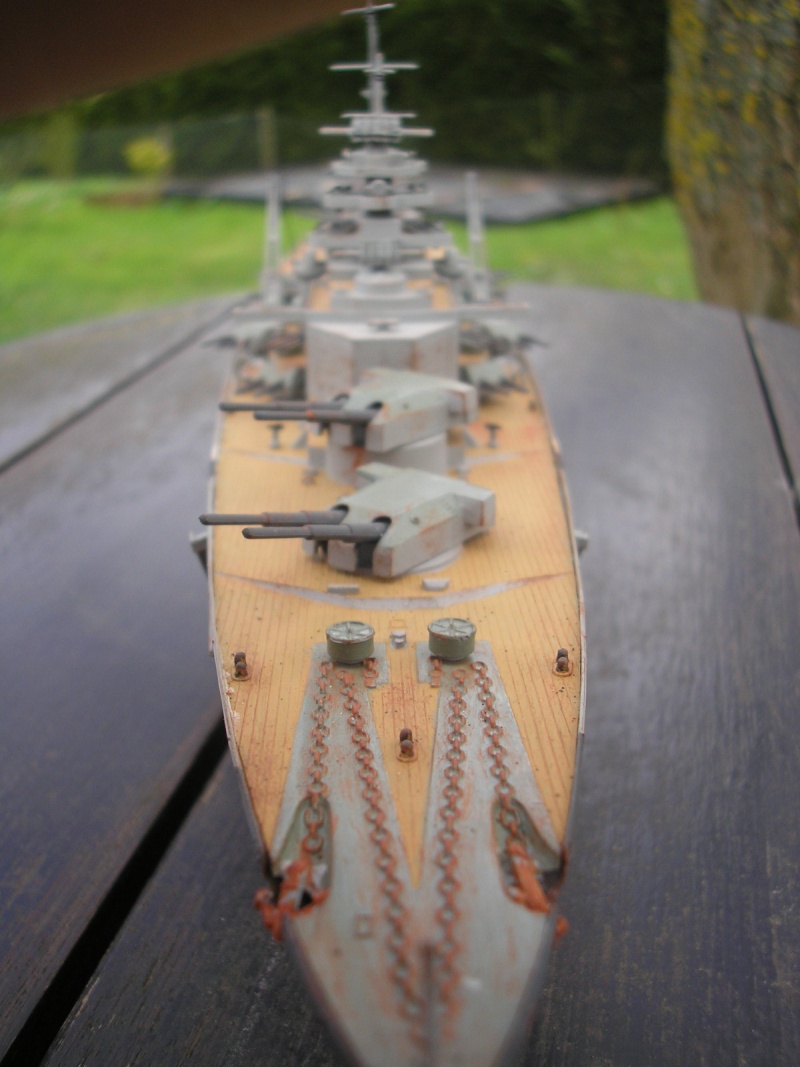 [REVELL] CUIRASSE BISMARCK 1/570ème Réf 05036  Bismar17