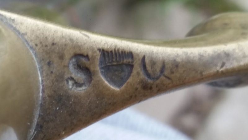 sabre épée aigle identification 20160337