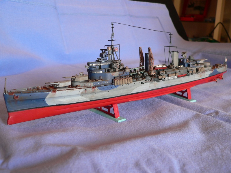 [AIRFIX] Croiseur lourd HMS BELFAST 1/600ème Réf 04212 Bel_0110
