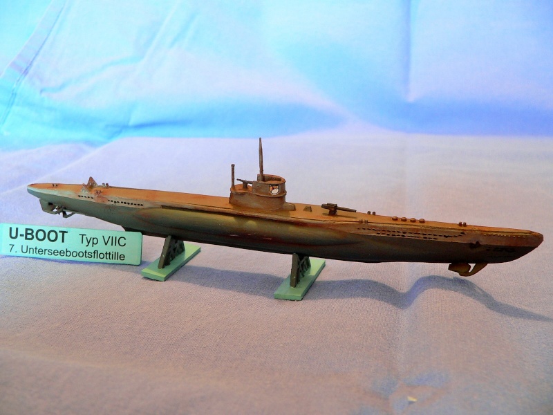 Présentation de la boite KRIEGSMARINE partie 2 : Le sous-marin U-BOOT Type VII C Réf 81091 P1150510