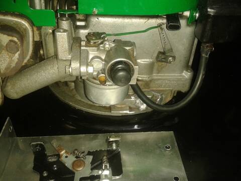 carburatore motore TECUMSEH CTR55 E-67000 TOSAERBA