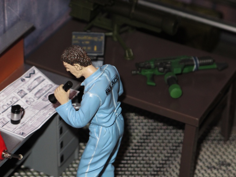 Collection n° 540 : Castor - Trinity on Bike 1/6 (Gentle Giant) Apc_a_24