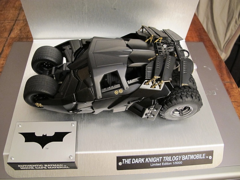Collection n° 540 : Castor - Trinity on Bike 1/6 (Gentle Giant) Batmob12