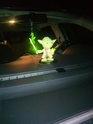 Yoda Wackelkopf Figur mit leuchtendem Lichtschwert - Joy Toy Img-2013