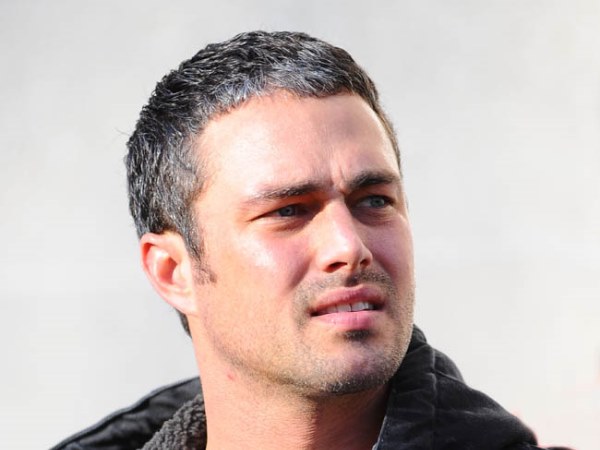 Taylor Kinney Height,Weight,Age,Net Worth,Girlfriends and more Taylor28