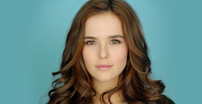 Zoey Deutch Height,Weight,Body Statistics,Net Worth and Boyfriends Zoey-d10