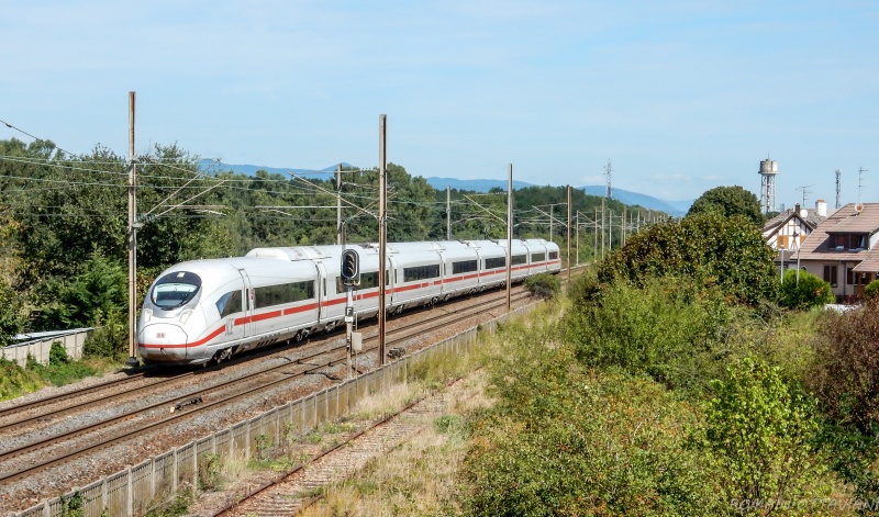[TOPIC FERROVIAIRE] Photos et vidéos des trains de la SNCF en Champagne Ardenne et ailleurs - Page 8 Dscn5911