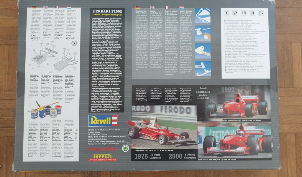 FERRARI F2002 REVELL 1/12ème Kit_fe13