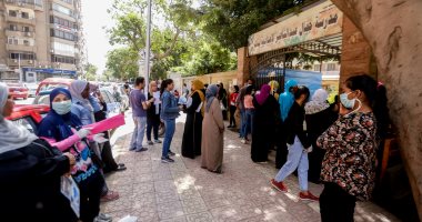 المحافظات تستعد لإعلان نتائج الشهادة الإعدادية بعد فحص الأبحاث.. الكنترولات تبدأ عملية التقييم لأبحاث الطلبة وإعلان غالبية النتائج خلال الأسبوع الجارى 20200520