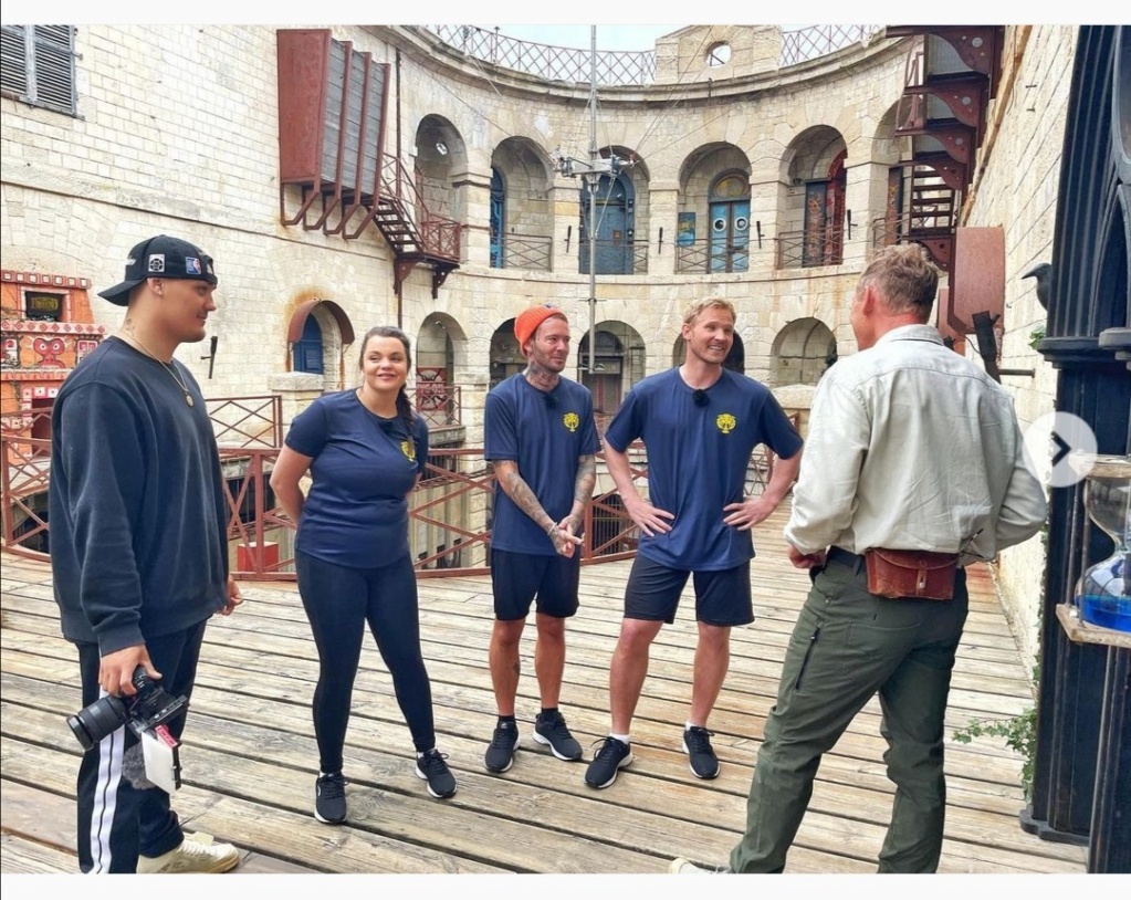  Photos des tournages Fort Boyard 2022 (production + candidats) - Page 34 Screen40