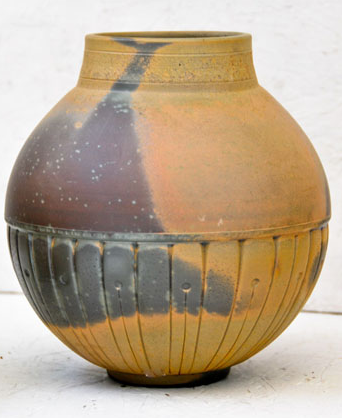 Vase terre sigillée à décor incisé de Maxime DEFER Captu847