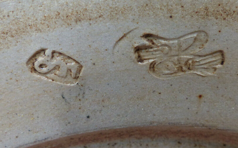 Coupe en céramique Scandinave ? 2 cachets symboles et WR- Wulf ROHLAND Marque10