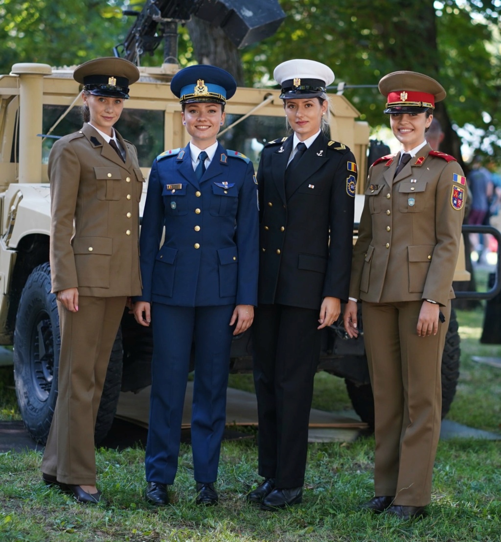 Romanian Military Uniforms 24184111