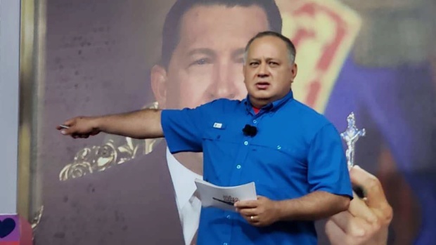Diosdado Cabello, Con El Mazo Dando